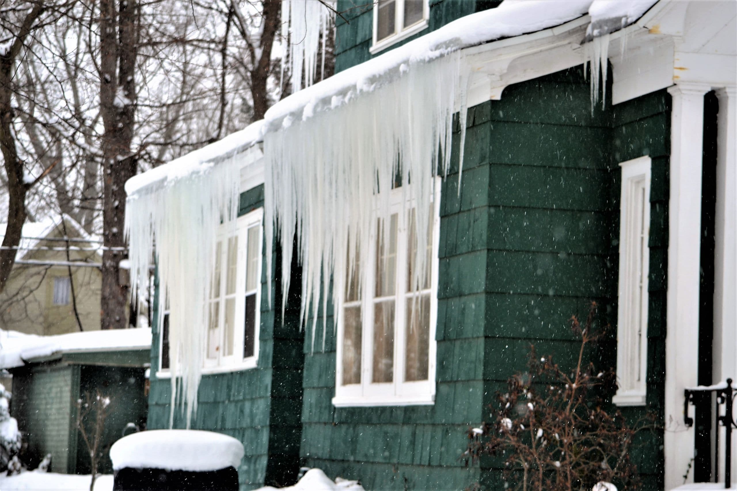 Ice Storm Damage in Charlotte: What to Check and What to Do Now
