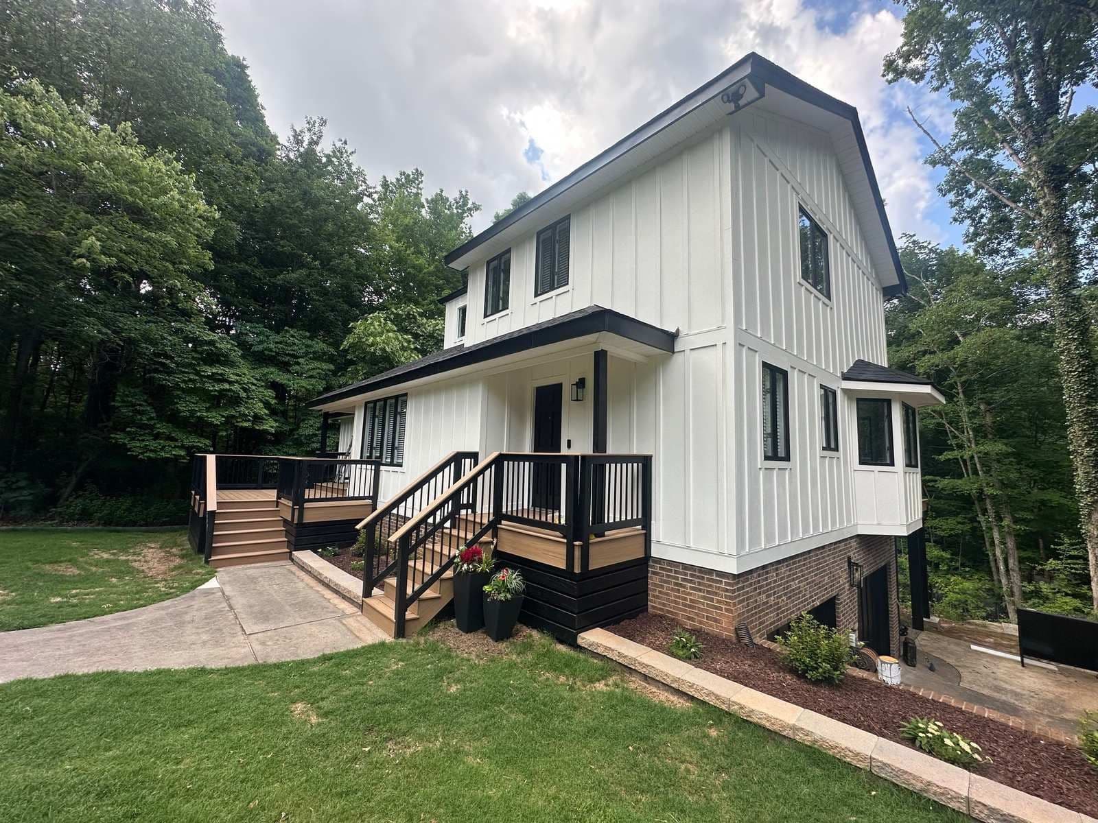 James Hardie Board-and-Batten Siding in Charlotte: Replacing Old Wood Siding the Right Way