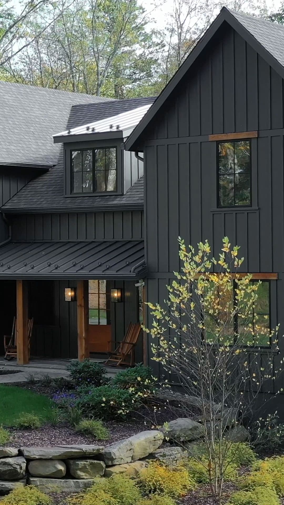 James Hardie Iron Gray fiber cement siding on Charlotte home