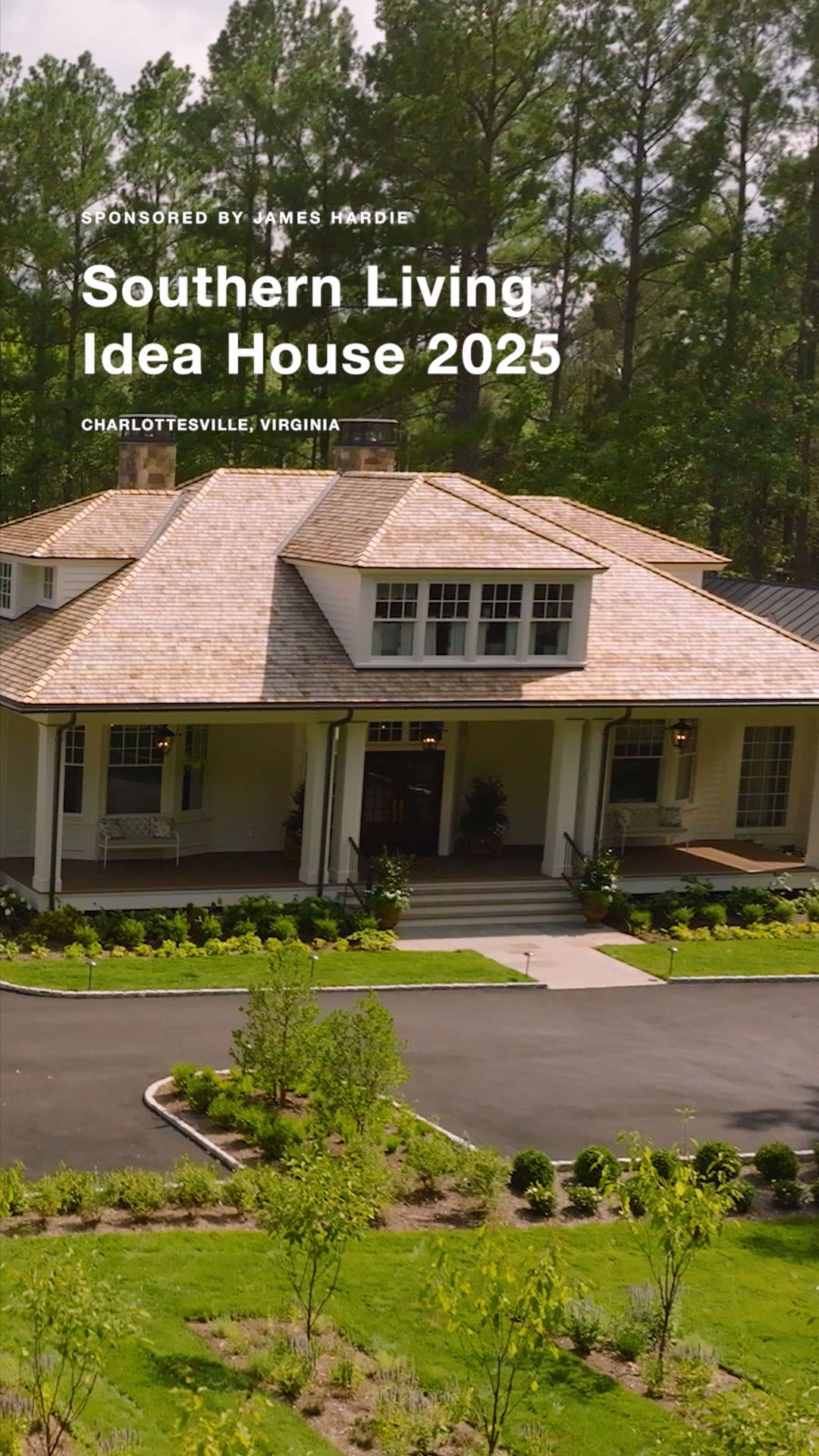 James Hardie HardiePlank lap siding on Charlotte home