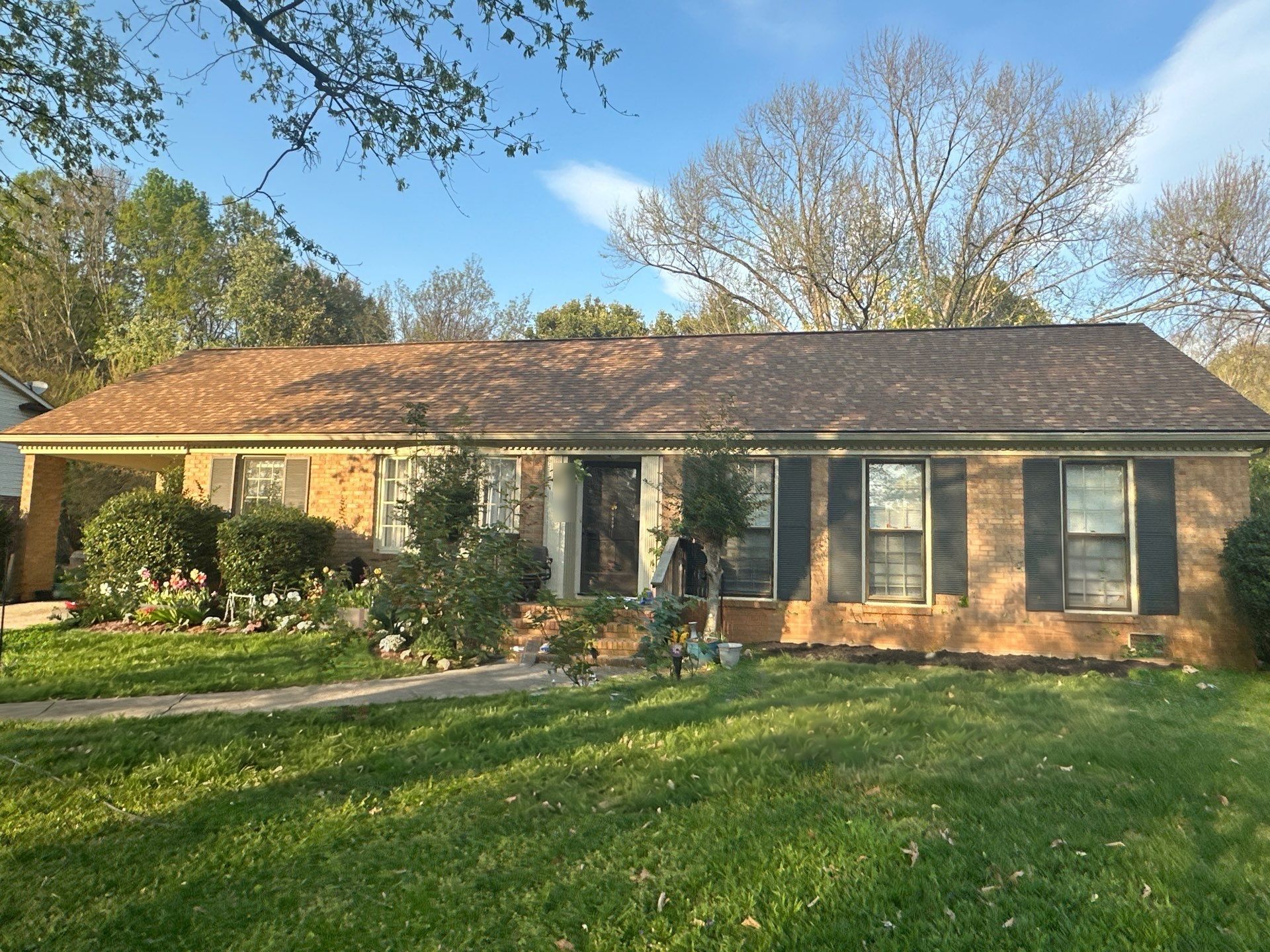 Completed roof on a Hickory Grove home in East Charlotte