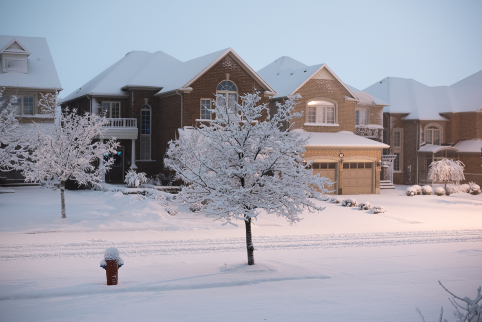 ice melt on house